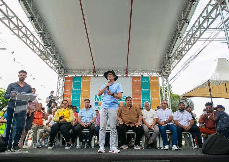 Prefeitura de Manaus conclui obra de pavimento rígido no cruzamento das avenidas Presidente Kennedy e Rodrigo Otávio, na zona Sul