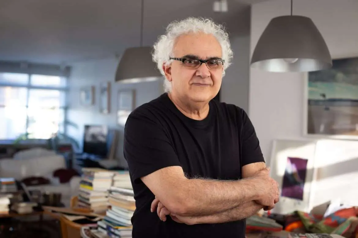 Milton Hatoum participa de bate-papo sobre o romance 'Dois Irmãos', em Manaus