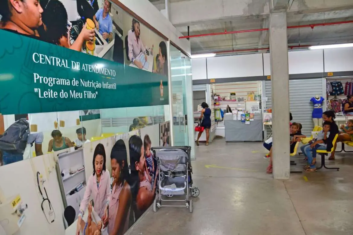 Beneficiários com iniciais C, D e E devem buscar fórmulas infantis do ‘Leite do Meu Filho’ nesta terça-feira, (7)