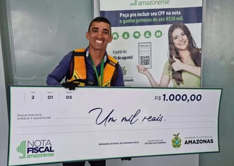 Pai solo de uma criança autista, Salomão dos Santos disse que o dinheiro veio em boa hora e que já tem destino certo