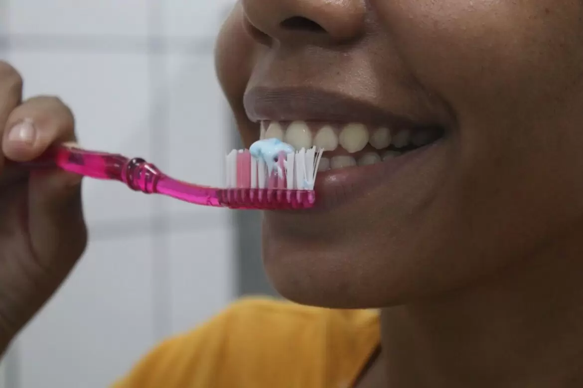 Em alusão à data, a Secretaria de Estado de Saúde do Amazonas (SES-AM) destaca a importância da saúde bucal para o bem estar da população, visto que se for descuidada, pode trazer doenças sérias.