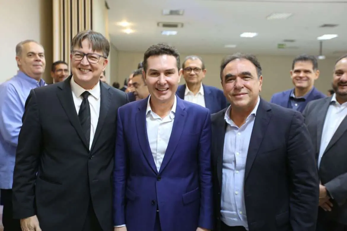 Ministro das Cidades, Jader Filho, anuncia entrada zero para imóveis populares e revela que Manaus receberá prioridade pelo Governo Federal