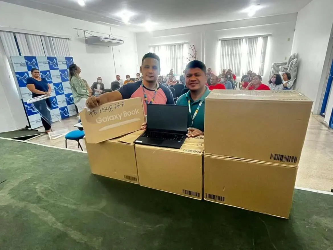 Prefeitura recebe notebooks do governo federal para dar celeridade à transmissão de dados da atenção básica de saúde