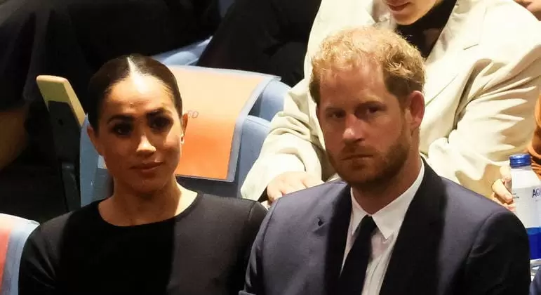 Príncipe Harry volta a falar sobre o uso de drogas e ressalta a importância de Meghan