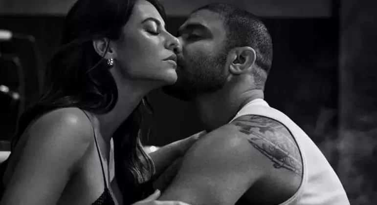 Paolla Oliveira e Diogo Nogueira postam clique quente, e internet reage