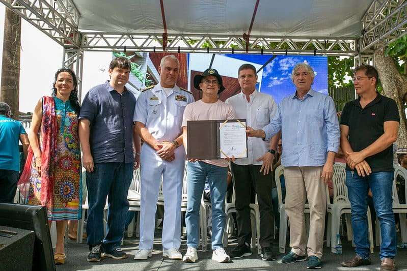Prefeito de Manaus assina ordem de serviço para o início das obras do mirante Lúcia Almeida, casarão Thiago de Mello e largo de São Vicente