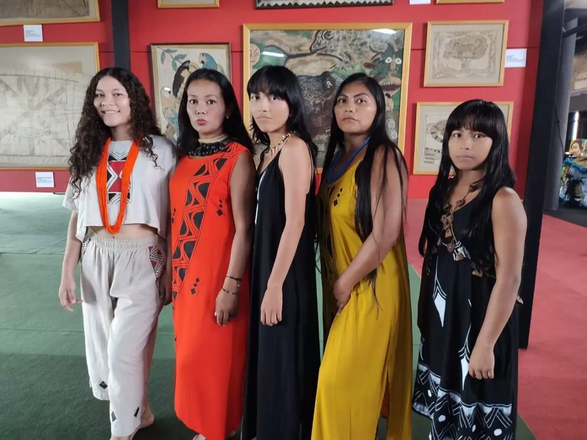 Tendência: Desfile de moda indígena destaca arte originária no Centro Cultural dos Povos da Amazônia