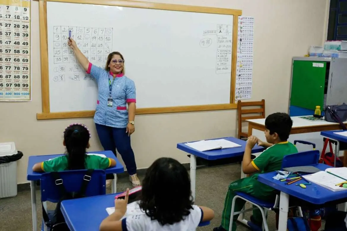 Em 100 dias do novo governo, 334 aprovados em concursos públicos foram chamados