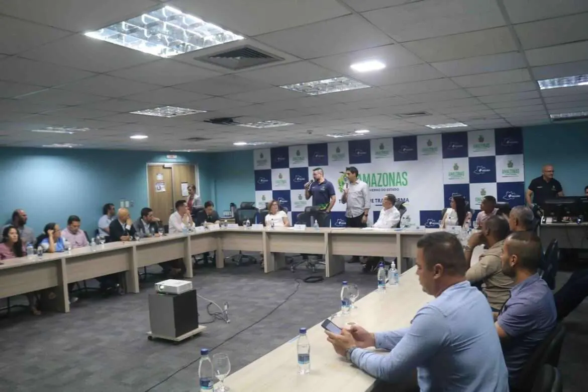 SSP-AM recebe comitiva do Governo da Colômbia