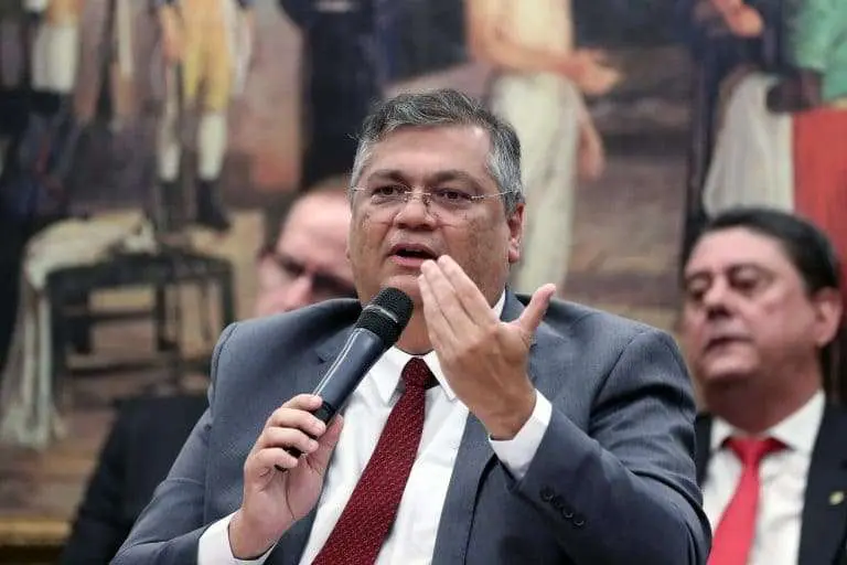 Dino pede à PF apuração de ameaças após voto para condenar Bolsonaro