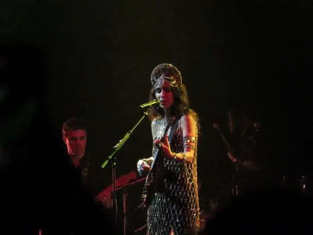 Show de Marisa Monte emociona fãs em Manaus