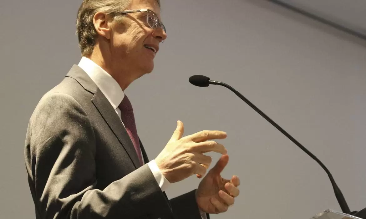 Morre Paulo de Tarso Sanseverino, ministro do STJ, aos 63 anos