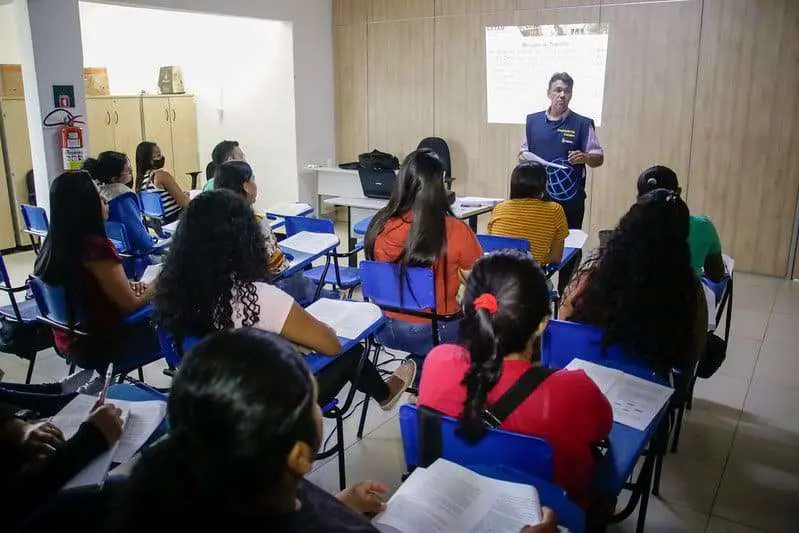 Prefeitura de Manaus oferta 64 vagas gratuitas para curso de Treinamento Básico Operacional