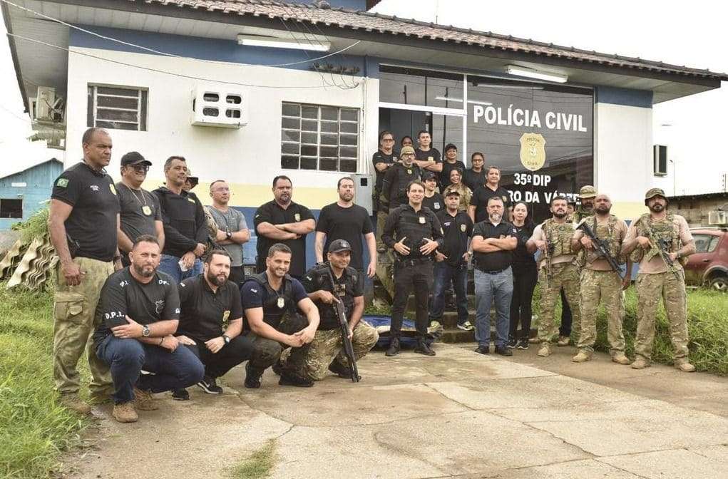 Polícia prende seis envolvidos em tráfico de drogas em Careiro da Várzea