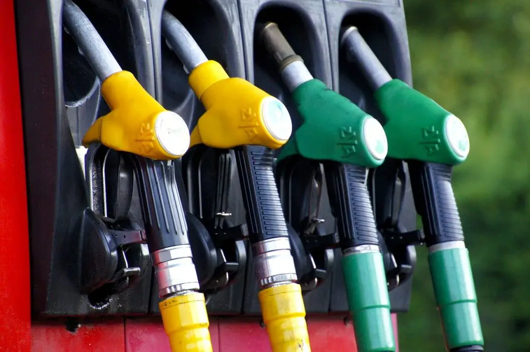 Petrobras reduz preço do diesel em R$ 0,17 a partir de 1º de abril