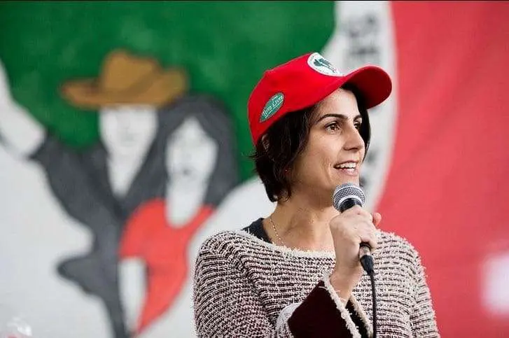 Manuela D’Ávila, ex-candidata a vice-presidente da República, vem a Manaus para estimular renovação política