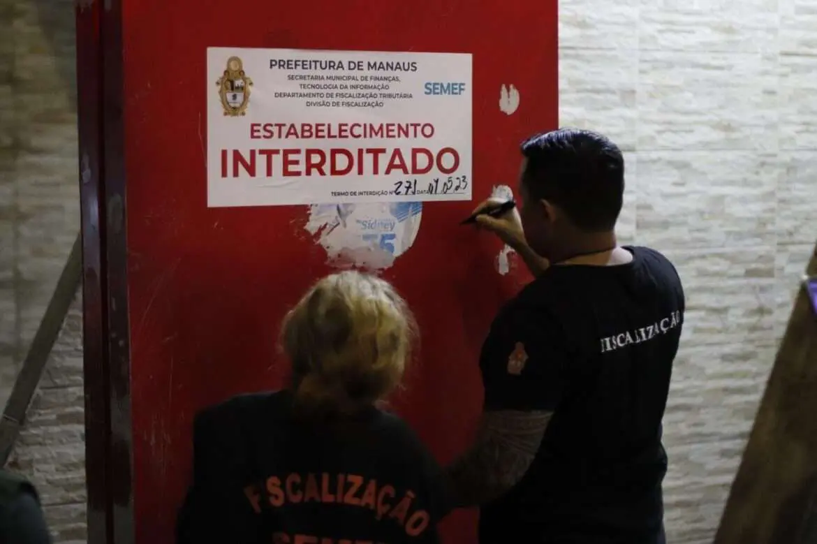 Durante CIF, homem é flagrado com adolescente em pousada no Jorge Teixeira