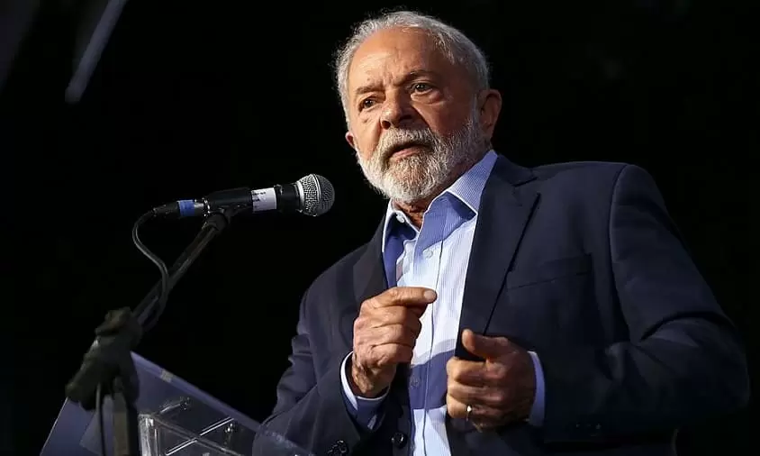 Lula viaja ao Paraguai nesta segunda para posse de novo presidente