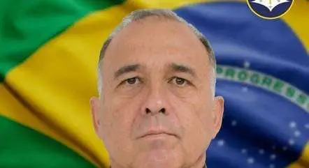 General Dutra, ex-chefe militar do Planalto, será ouvido na CPI da Câmara Legislativa do DF na quinta