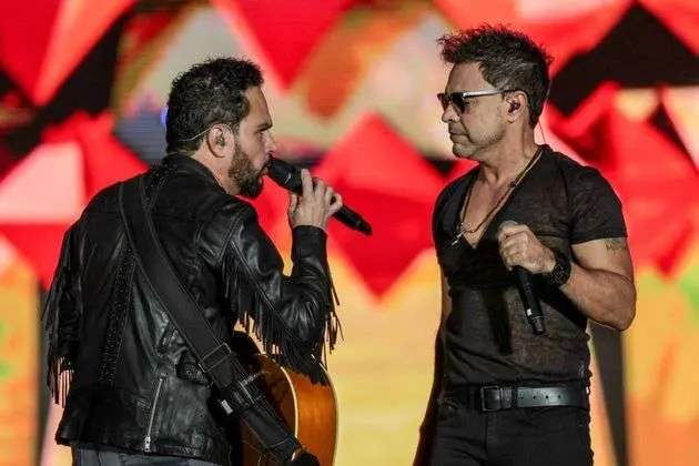 Zezé Di Camargo e Luciano, Chitãozinho e Xororó, Alexandre Pires agitaram festival em Curitiba