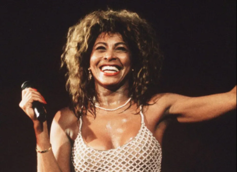 Causa da morte de Tina Turner é revelada