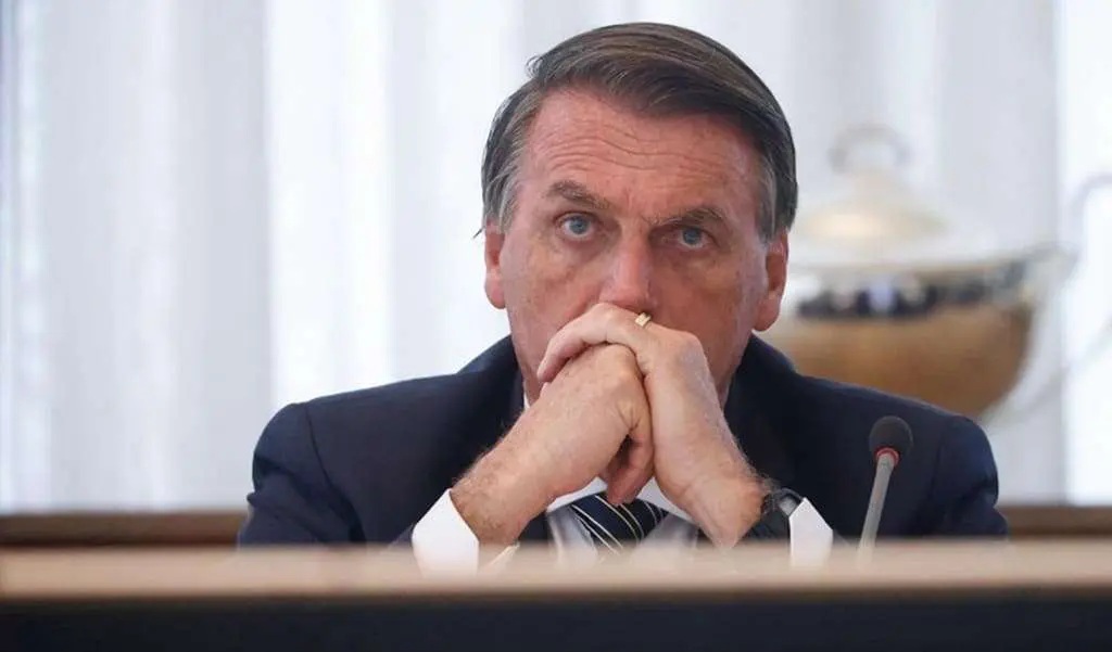 Bolsonaro é condenado em R$ 150 mil por dizer que "pintou um clima" com menores