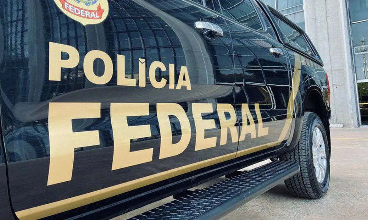 PF faz operação contra ataques cibernéticos a deputados federais