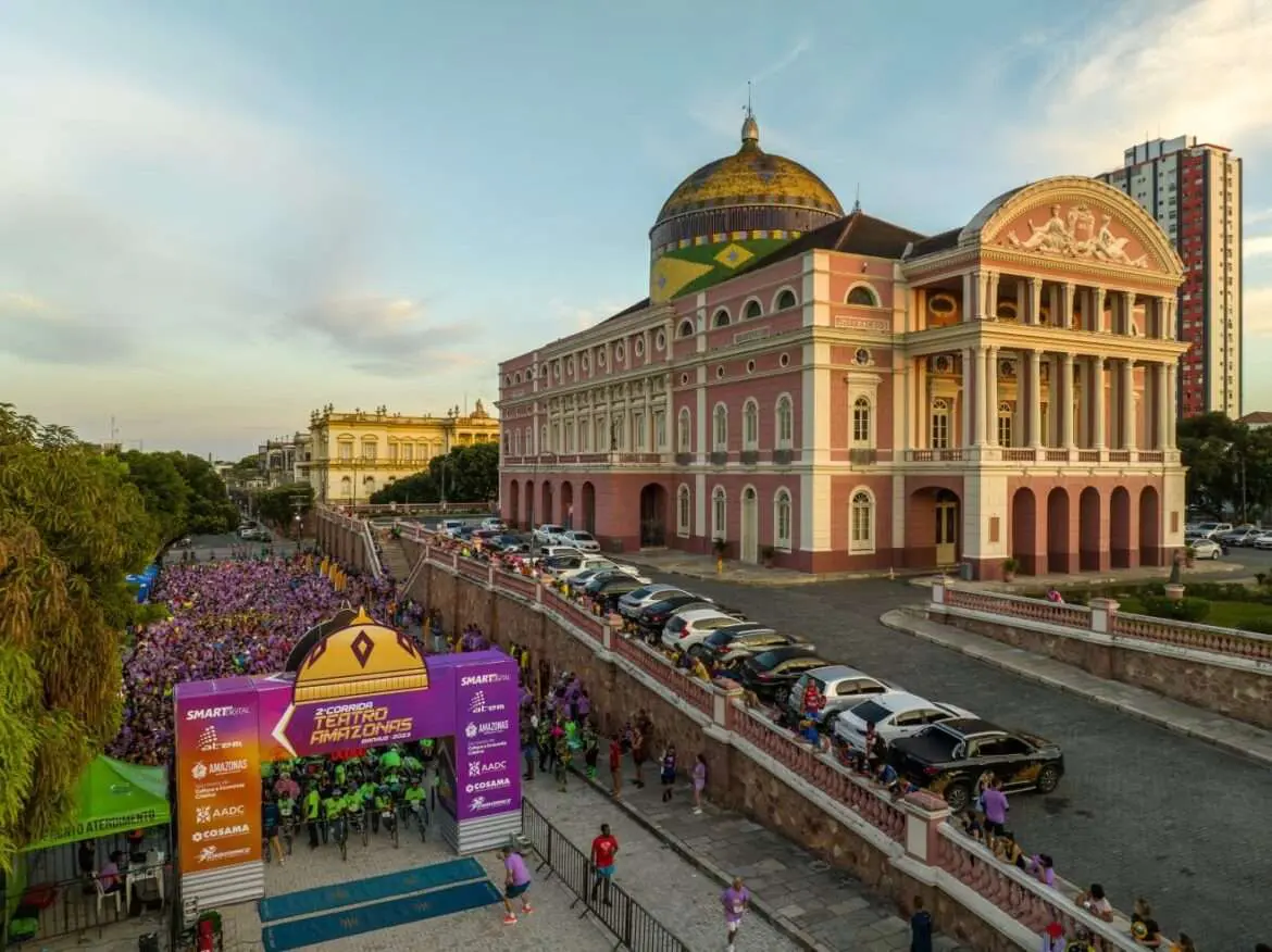 2ª Corrida do Teatro Amazonas tem cenário histórico e atividade esportiva no Centro de Manaus