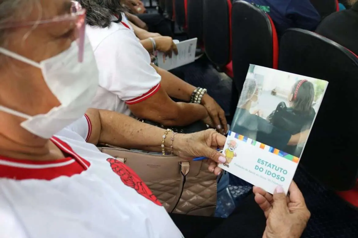 Prefeitura de Manaus promove ‘Semana de Conscientização da Violência Contra a Pessoa Idosa’