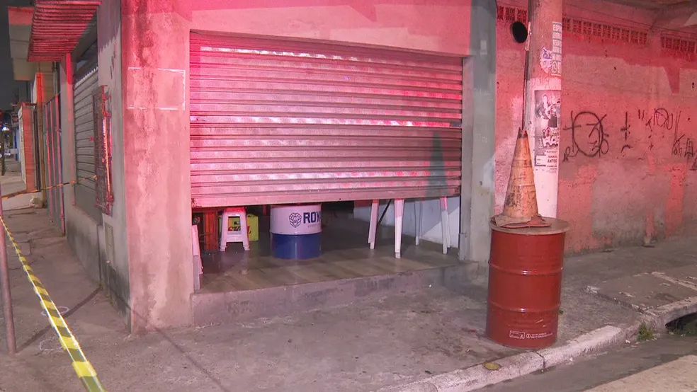 Homem entra em surto psicótico, mata vigilante e deixa outras seis pessoas feridas na zona sul de SP