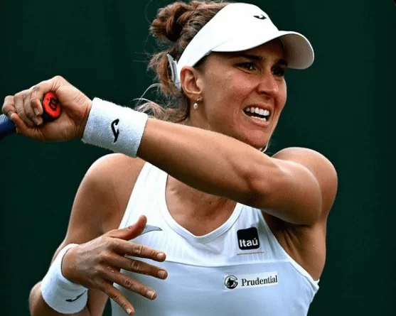 Bia Haddad estreia com vitória de virada no Torneio de Wimbledon