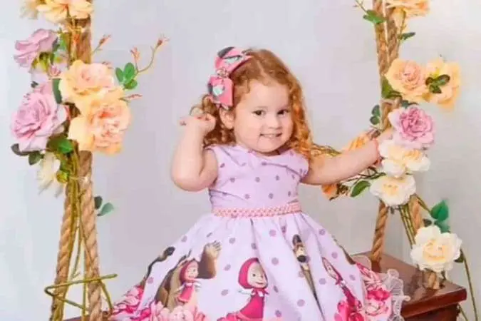 Após término de relacionamento, pai mata filha de 4 anos e depois se mata
