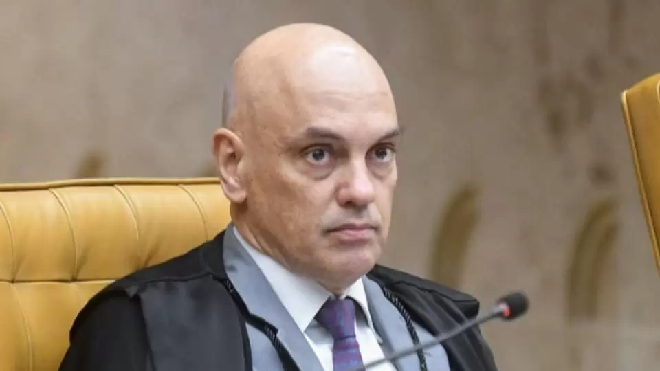 Em julgamento virtual, Moraes e Dino votam para manter suspensão do X no Brasil