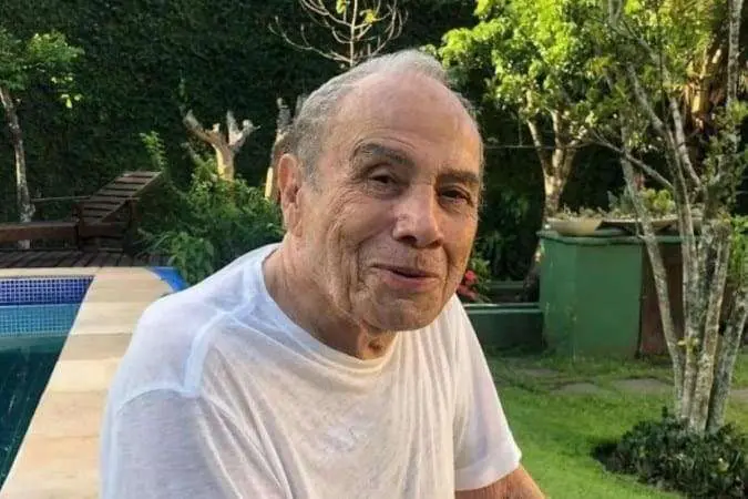 Mulher de Stênio Garcia diz que infecção não tem relação com Harmonização Facial