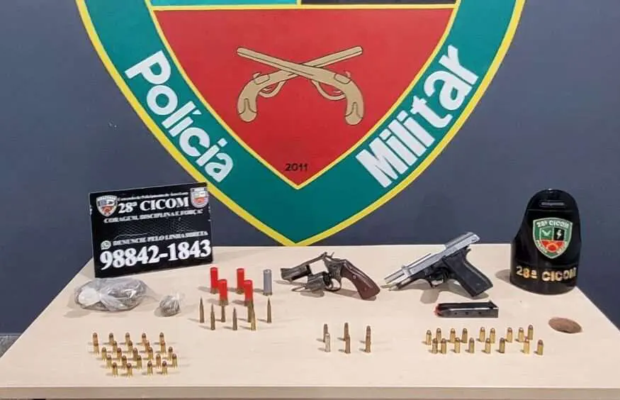 Armas, munições, dinheiro e drogas também foram tirados de circulação durante as ações