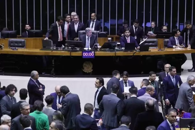 Plenário da Câmara inicia discussão sobre reforma tributária; acompanhe ao vivo