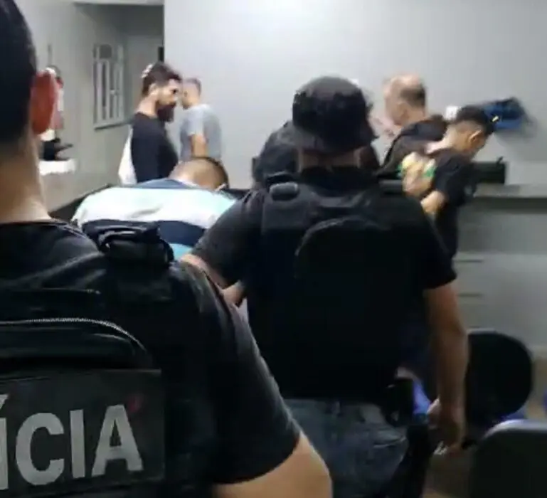Dupla é presa suspeita de matar vigilante em Shopping 