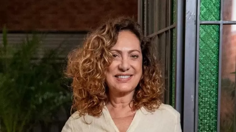 Eliane Giardini faz suspense sobre futuro de Agatha em 'Terra e Paixão': 'Acredito em redenção'