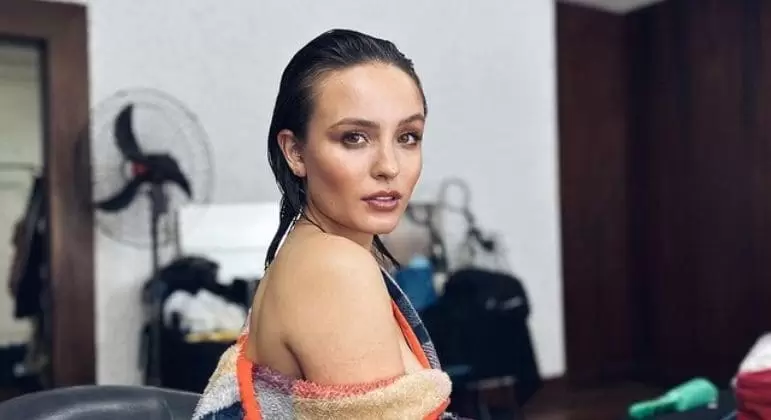 Após romper com pais, Larissa Manoela posta vídeo e declara: 'Aspirando liberdade'