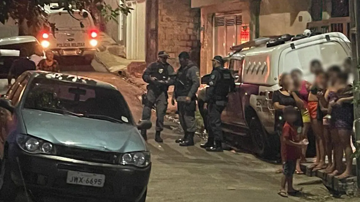Homem é executado em beco no Santo Agostinho