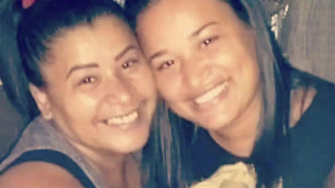 Filha de MC Katia faz post emocionante sobre morte da mãe: 'Estou sozinha'