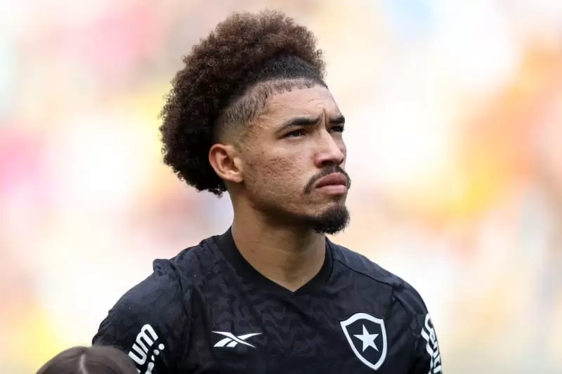 Adryelson é convocado para seleção pela 1ª vez, após lesão de Nino
