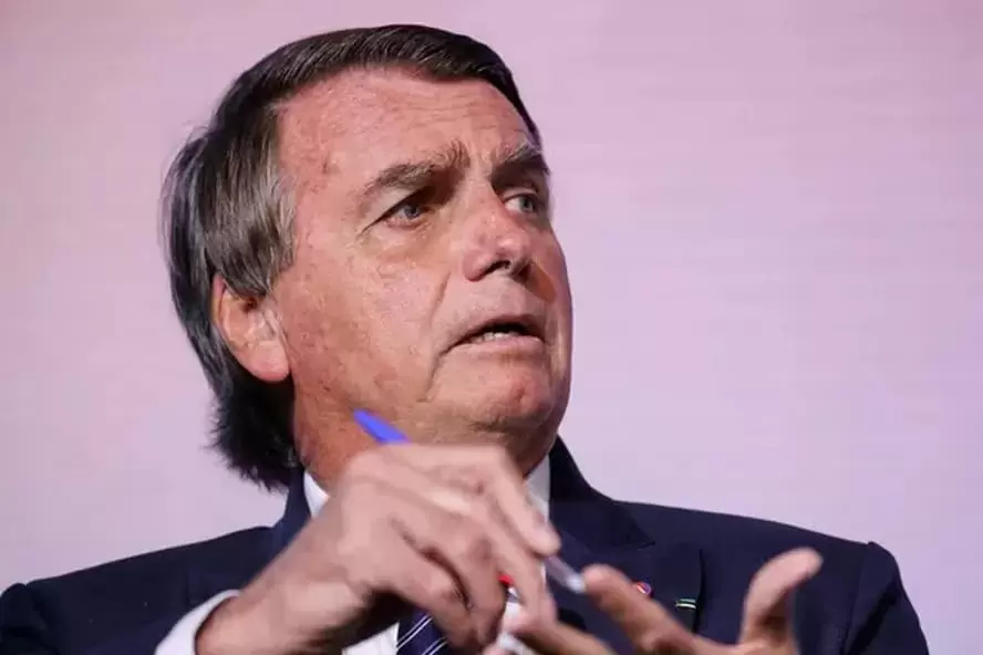 Exames de Bolsonaro indicam resquícios de inflamações pulmonares