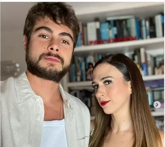 Tatá Werneck comemora aniversário de casamento e Rafa Vitti tem resposta engraçada