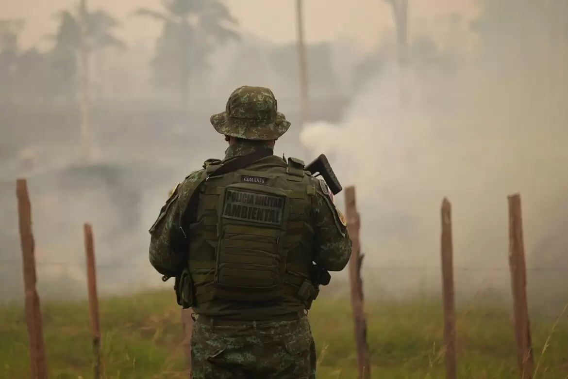 Governo do Amazonas reforça fiscalização contra focos de incêndio durante o feriado na região metropolitana de Manaus