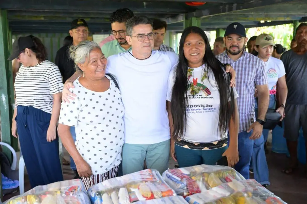 Prefeito David Almeida acompanha ação humanitária nas últimas comunidades mapeadas pela operação ‘Estiagem’