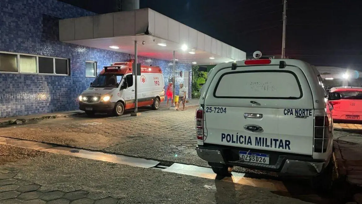 Mulher e criança são baleados na porta de casa durante guerra de traficantes