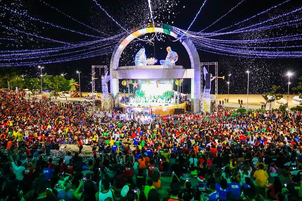 Nova Igreja Batista apresenta prévia do espetáculo "Um Sonho de Natal" no anfiteatro da Ponta Negra