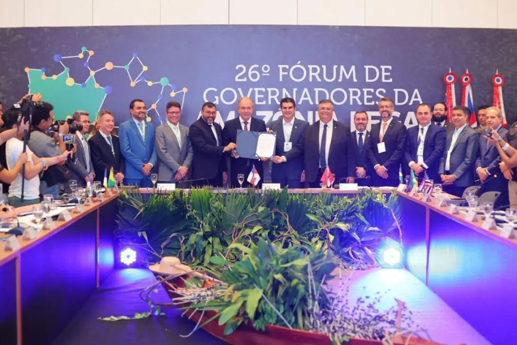 Wilson Lima e governadores da Amazônia Legal assinam carta compromisso de combate a desmatamentos e queimadas