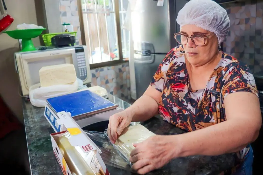 Projetos sociais incentivam o empreendedorismo feminino